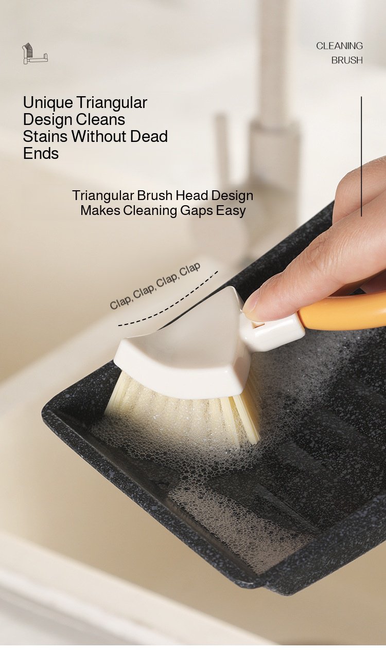 Nettoyage efficace avec brosse triangulaire pliable