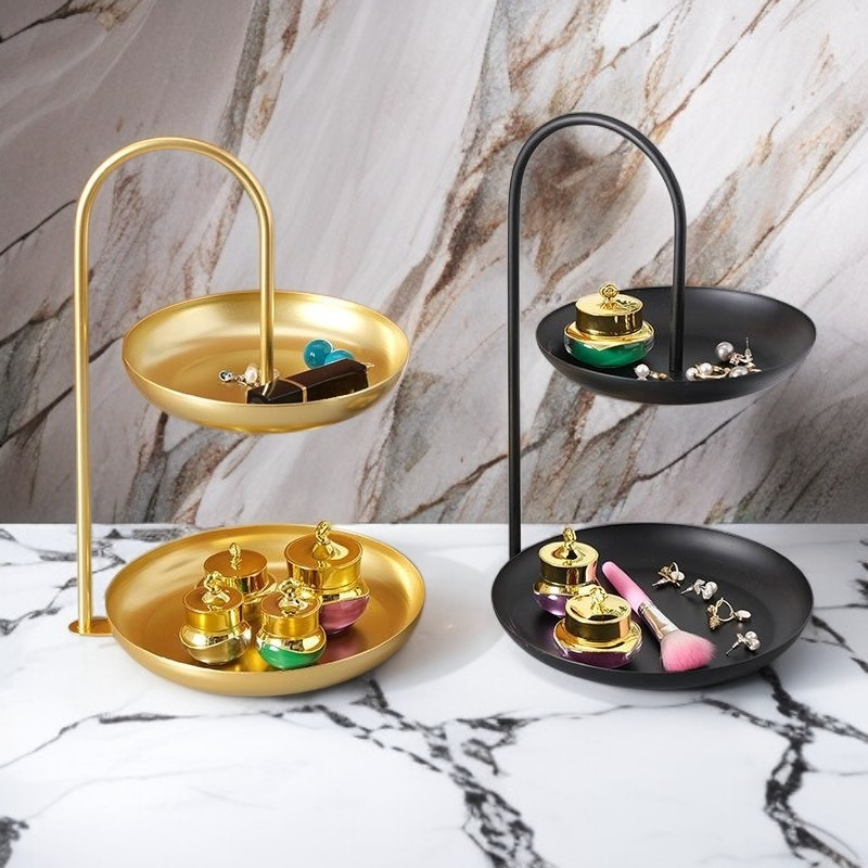 Detailansicht des Eisen Doppelschicht Obstbretts