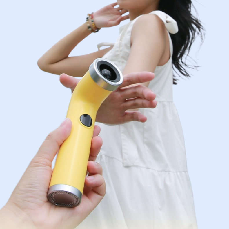 Fashion bladeless fan