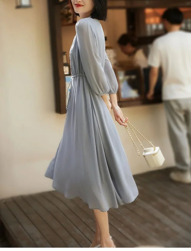 특별한 날을 위한 실크 원피스