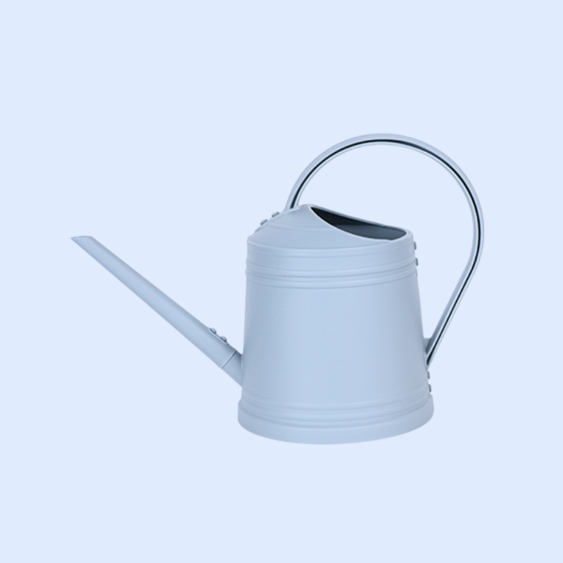 プラスチック製ロングノズルじょうろ