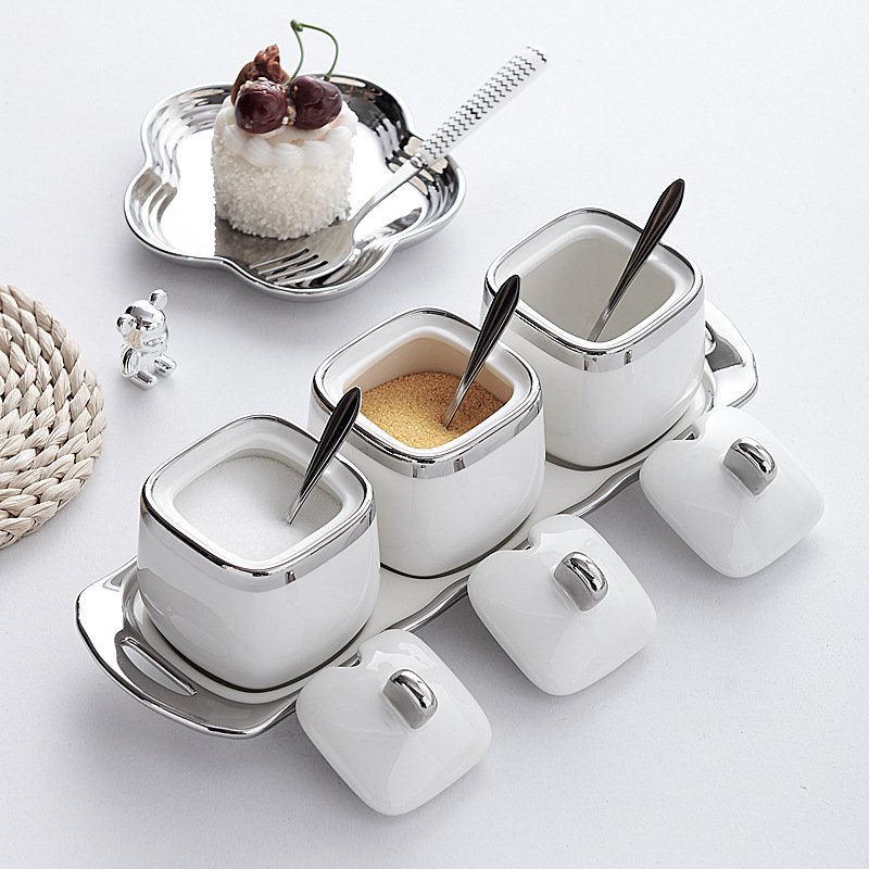 Kombinovaná sada domácích ochutnávacích nádob s krytem