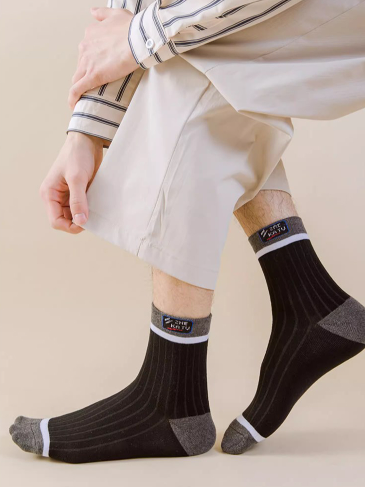 Noorstep    جوارب أنبوبية متوسطة