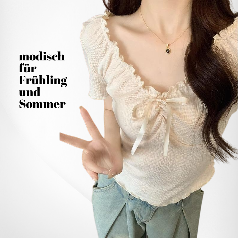 Kurzärmeliges Slim-Fit-Croptop mit Spitzen- und Rüschenverzierung für Frühling und Sommer