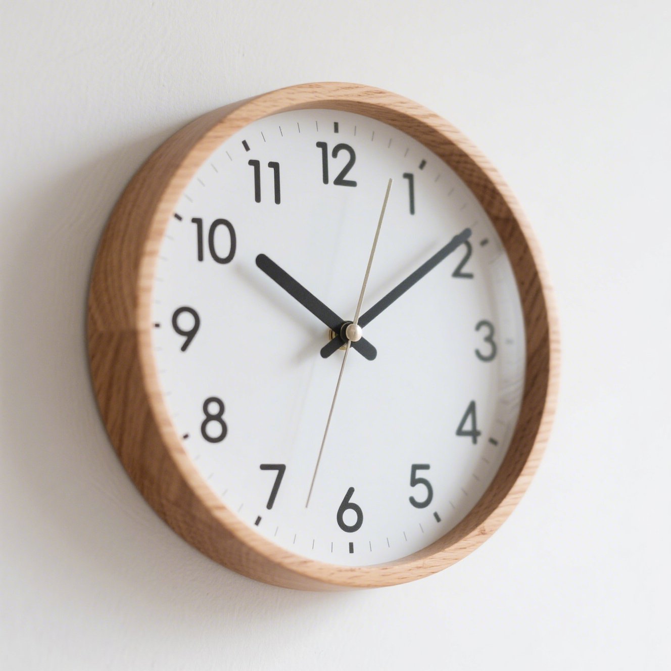 Dekorační nástěnné hodiny