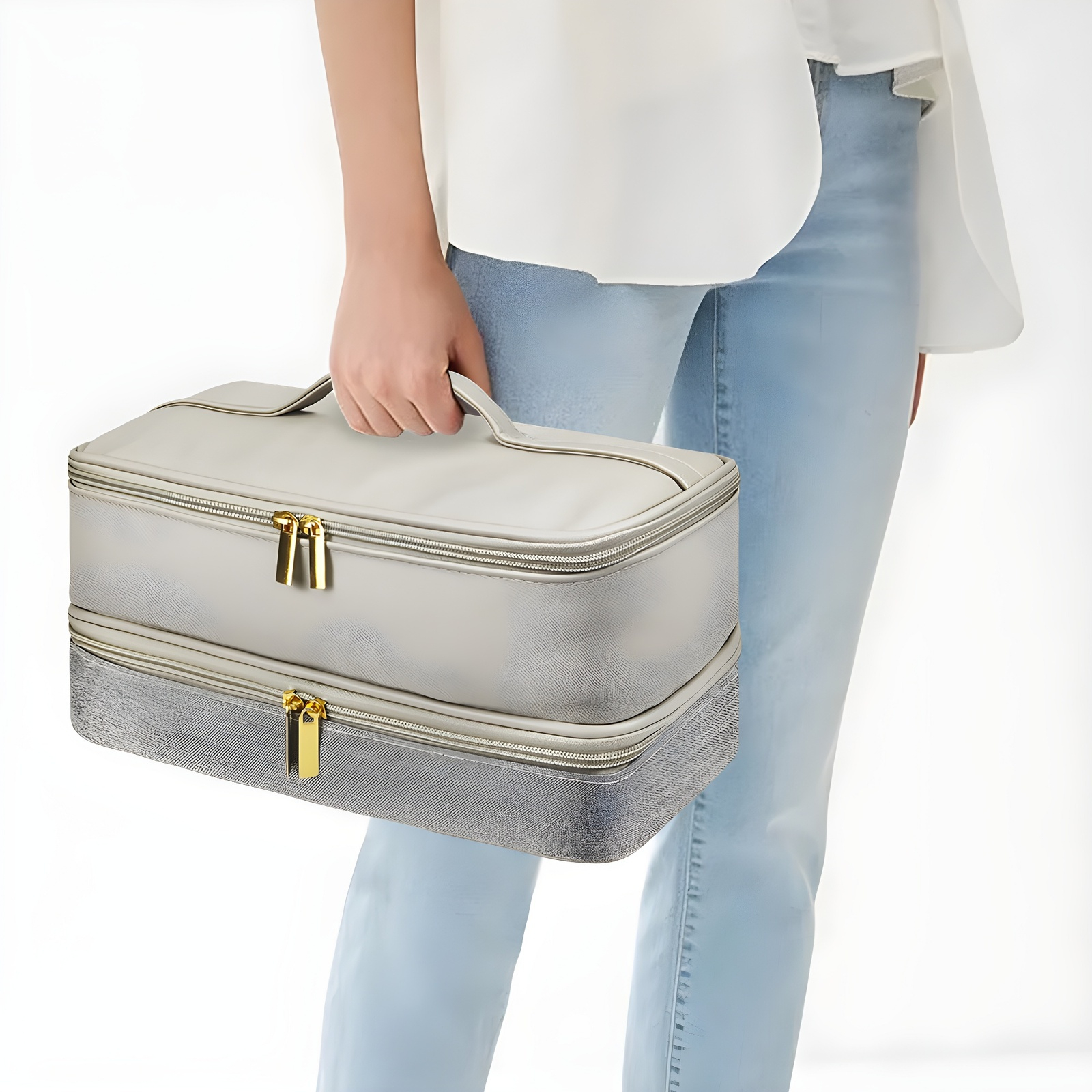 ドライヤーとアクセサリーを整理収納できるバッグ