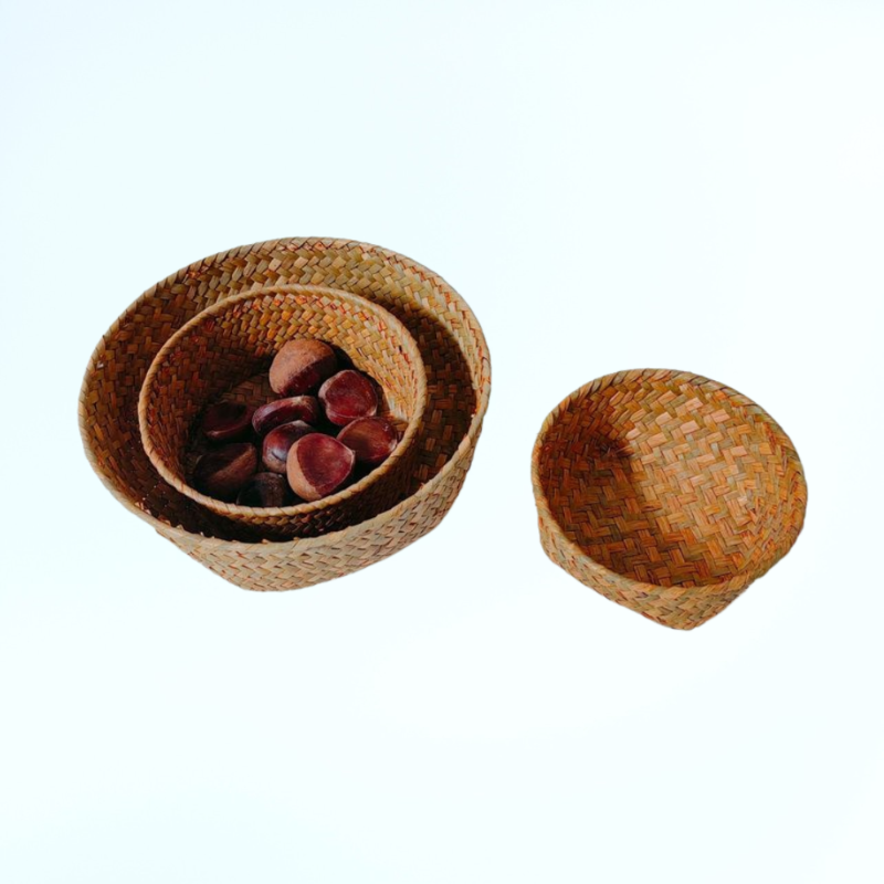 해초로 엮은 생활용품 수납 바구니