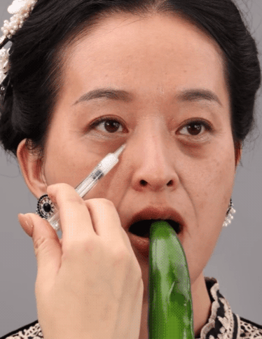 【Esencia Rejuvenecedora】Crema Suavizante de Colágeno