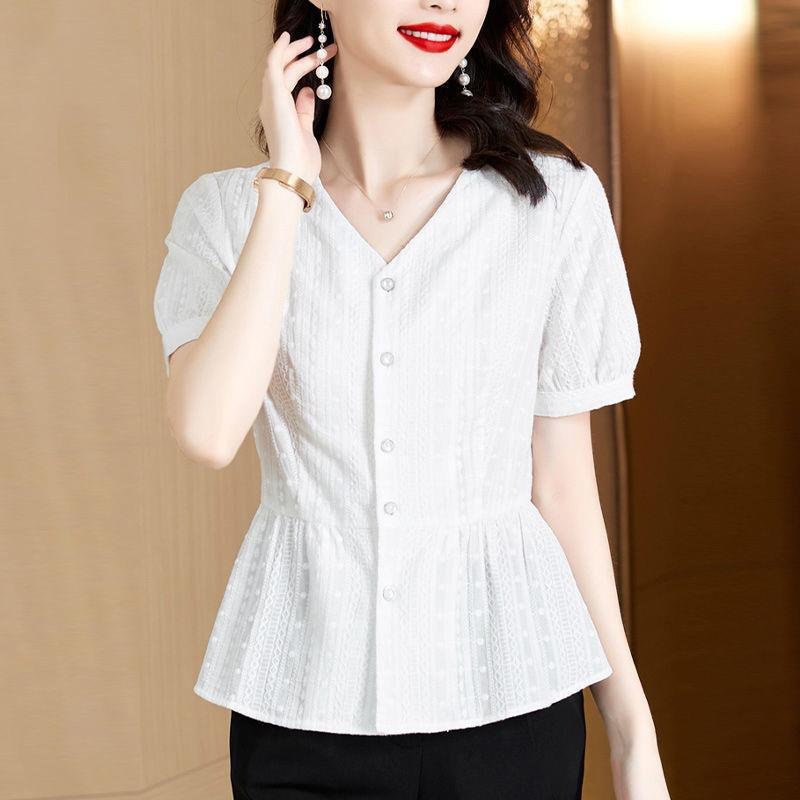 여름 신상 패셔너블하게 배를 가리는 중년 엄마 허리띠를 줄여 날씬해 보이는 블라우스녀