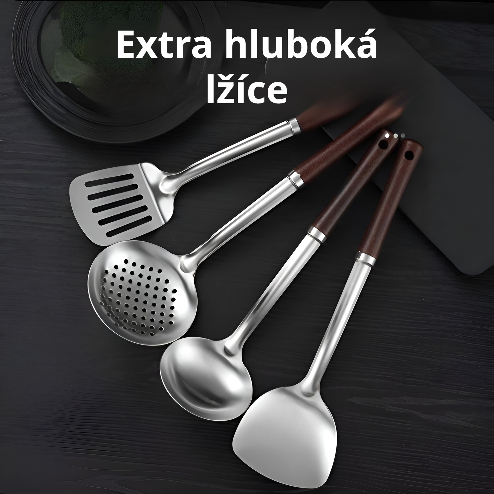 Prodloužená nerezová lopatka na vaření s malým pasem a dřevěnou rukojetí