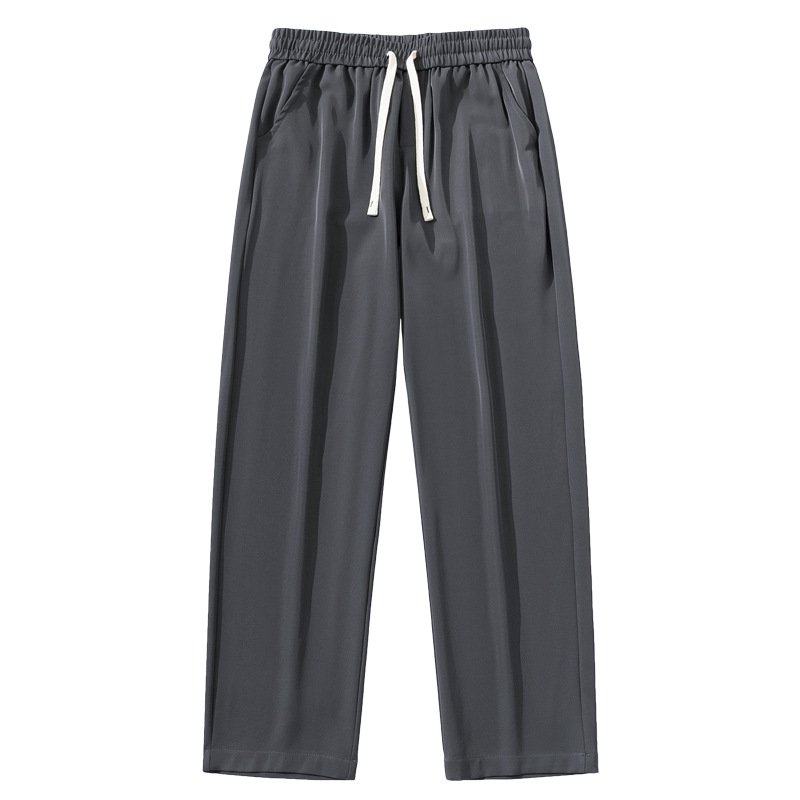 Sommerliche Herren-Bundfaltenhose aus Eisseide