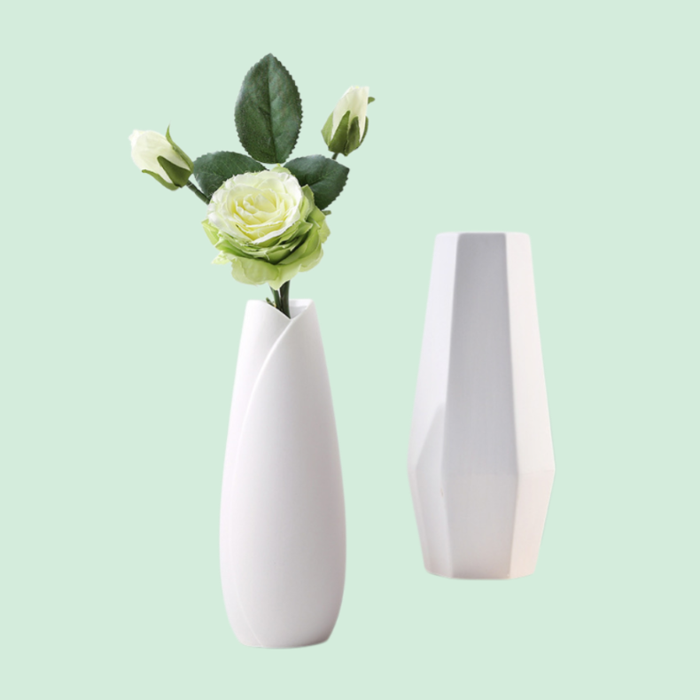 심플하고 모던한 도자기 화병