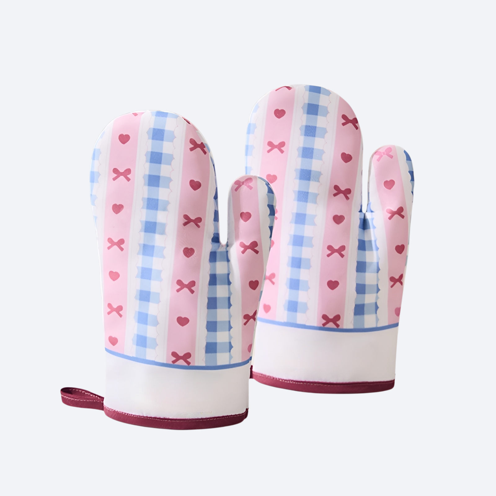 뜨거움 방지 단열 장갑을 두껍게 하다.