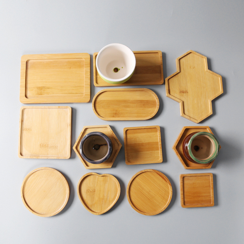 Zahradní keramický květináč na sukulenty s bambusovým podtáckem