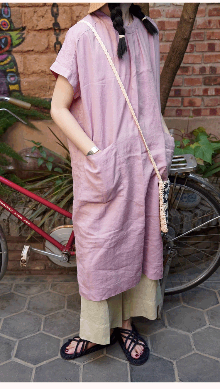 シンプルデザインのレディースワンピース