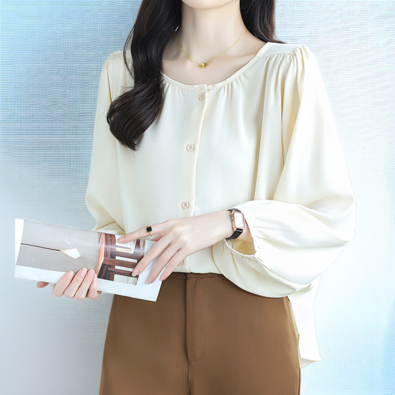 السيدات قميص فانوس الأكمام