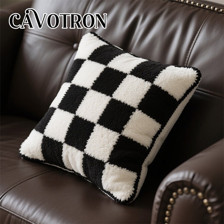 チェッカーボード柄ソファクッション