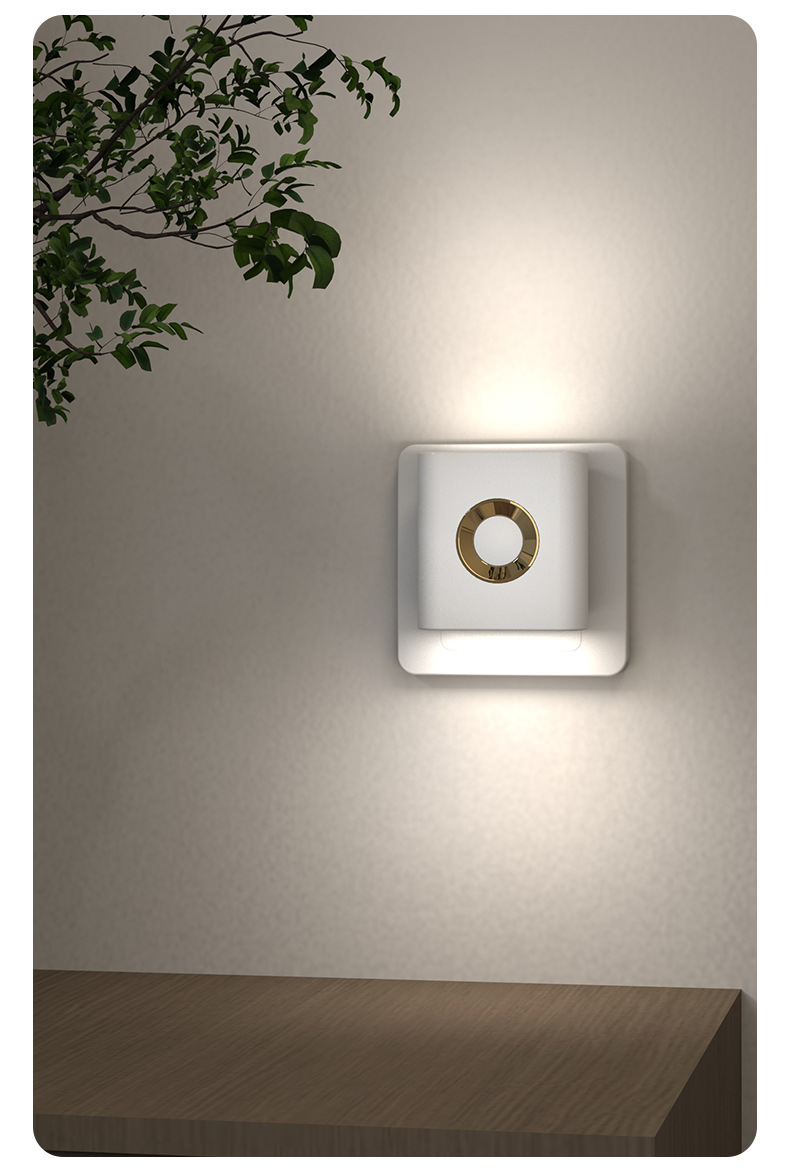 寝室に優しい明かりの人感センサーライト