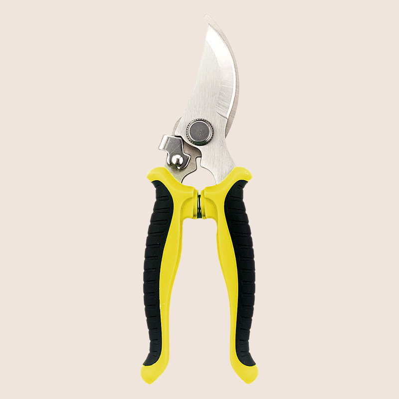 Stainless steel gardening scissors