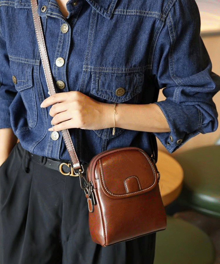 本革ミニバッグ