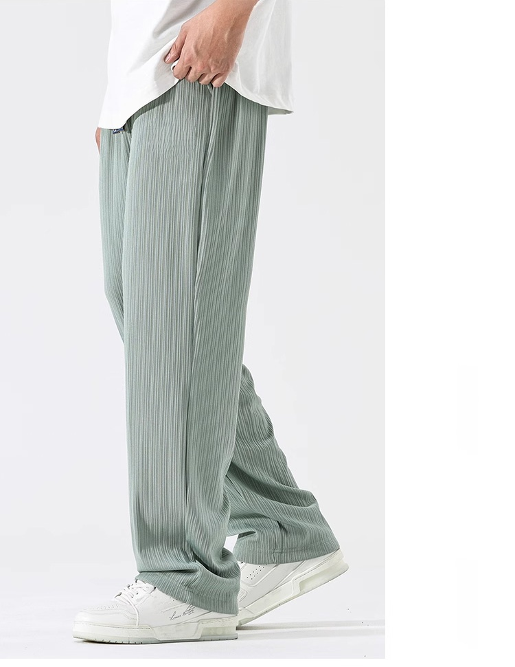 おしゃれなデザインのメンズカジュアルパンツ