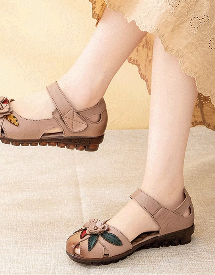 花咲く本革サンダル