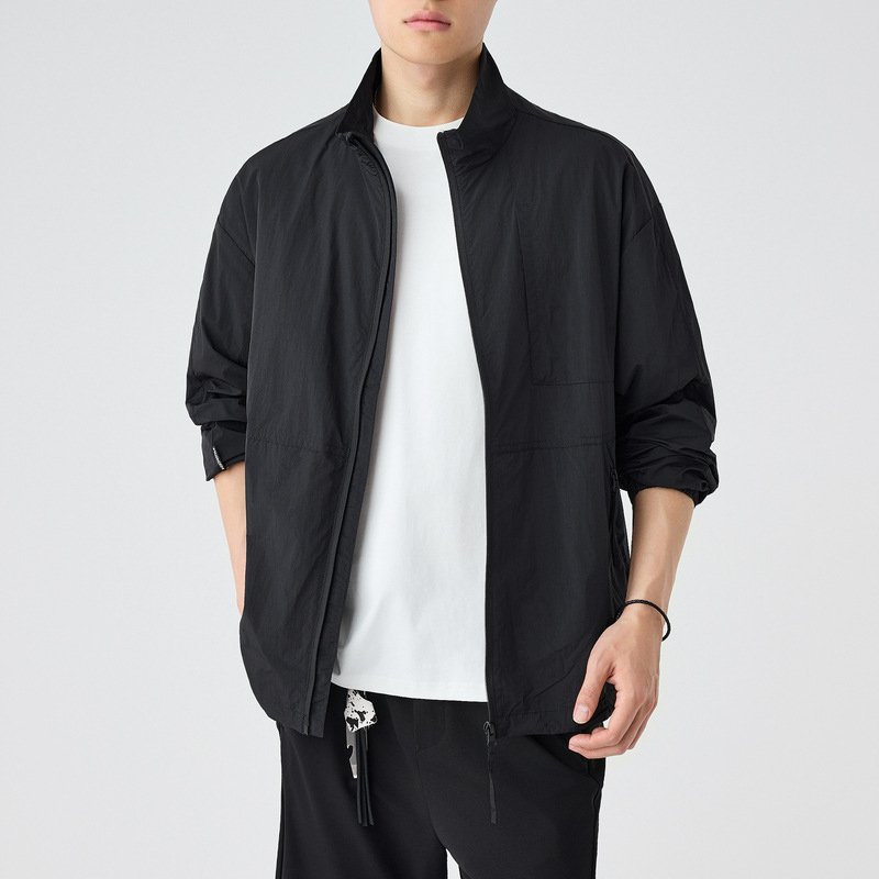 スタンドカラーのメンズジャケット