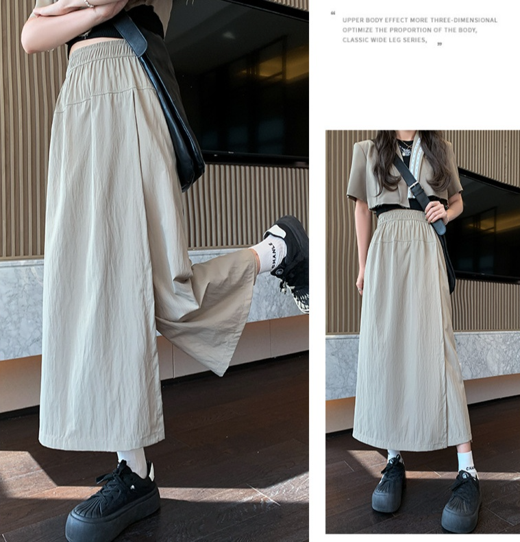 動きやすいスプリットデザインのアイスシルクパンツ