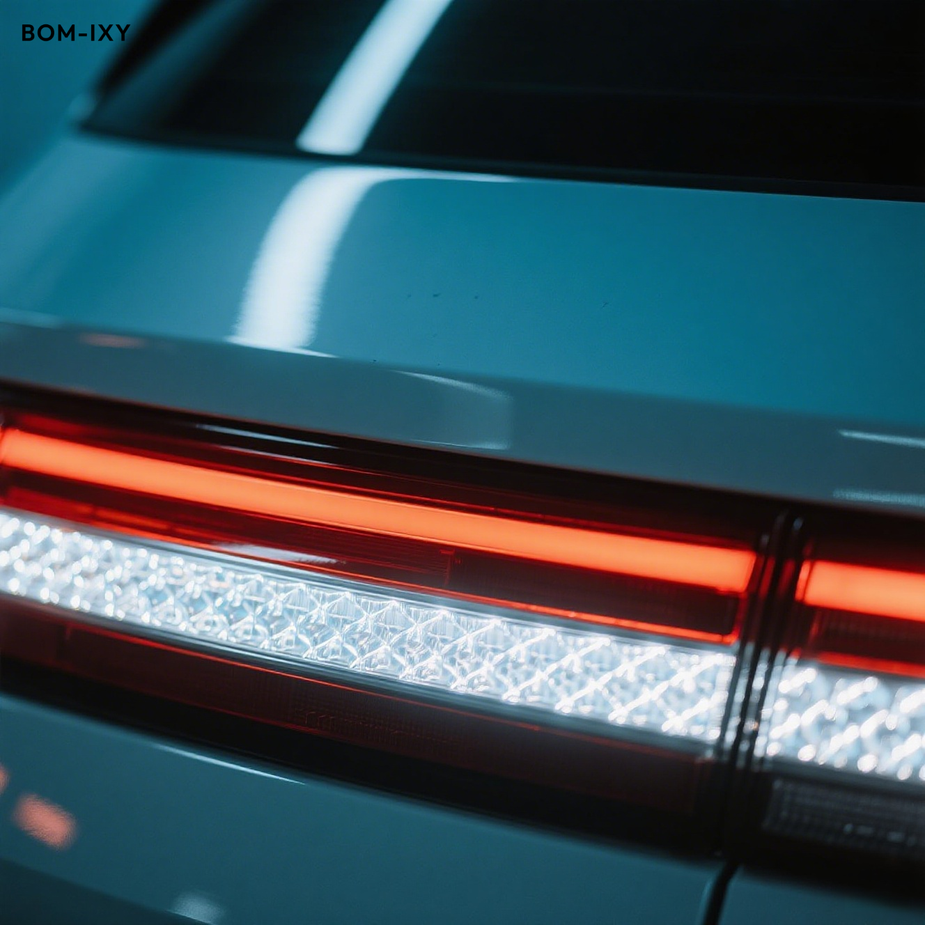 트럭 차체에 부착된 고품질 반사 스티커