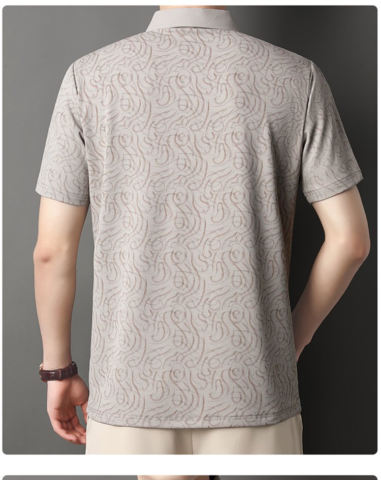 動きやすいデザインの夏用メンズポロシャツ