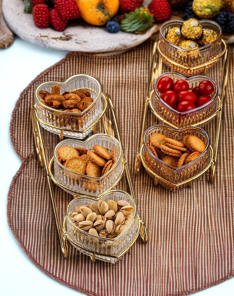 깔끔하게 정리된 수납 건과함