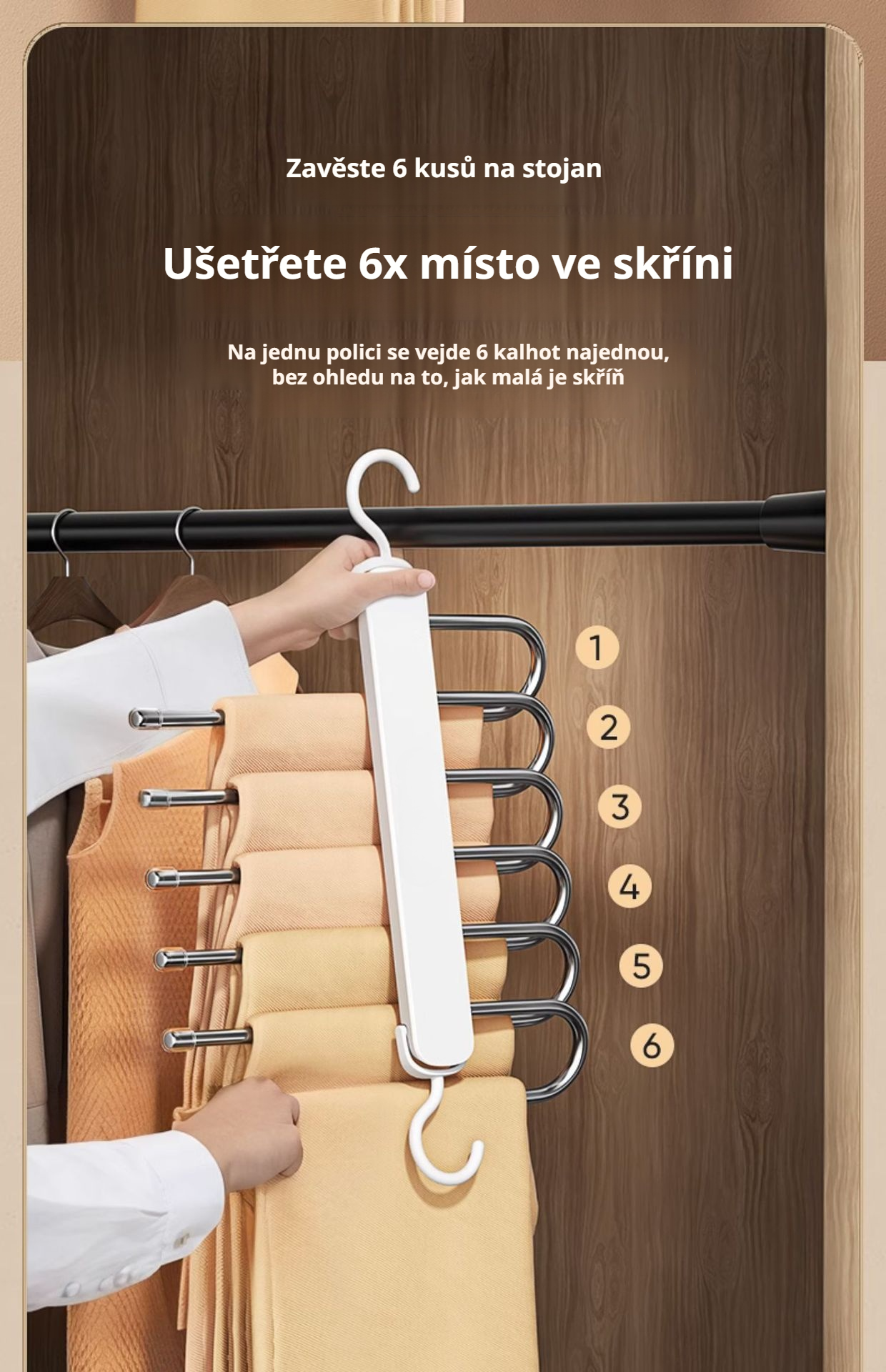 Detail skládací konstrukce věšáku na kalhoty