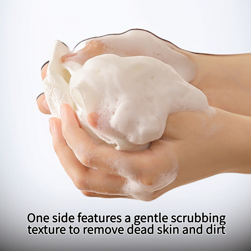 Double-sided absorbent bath towel