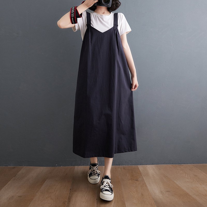 夏のルーズな大きいサイズのドレス女性 ミッドレングス年齢不詳バックストラップドレス 文学的な夏のドレス