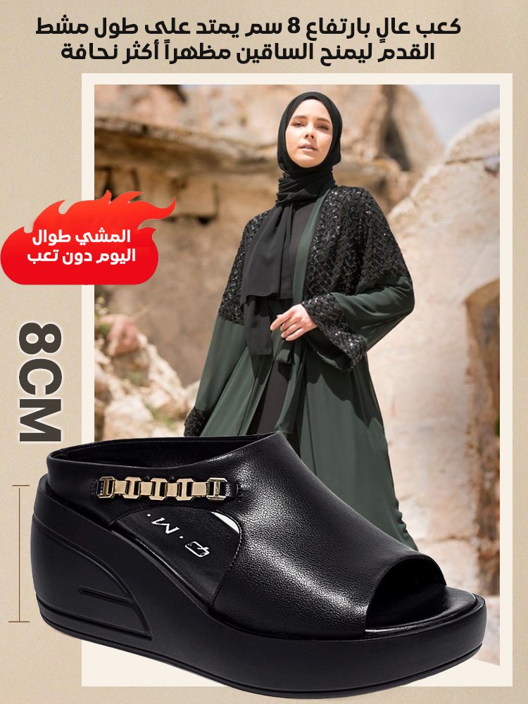 صندل نسائي بكعب سميك 8 سم مصنوع من الجلد الطبيعي مع سلسلة معدنية