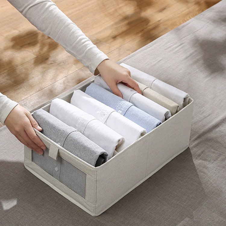 引き出し式衣類整理ケースです