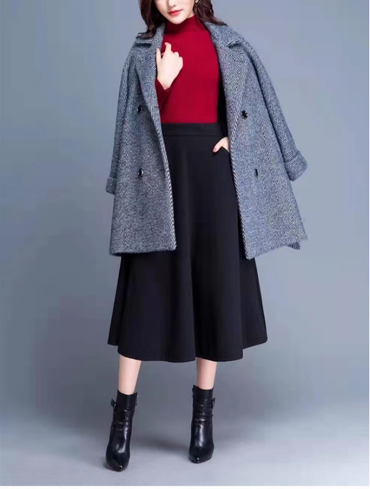 高品質ウールを使用したハイウエストスカート