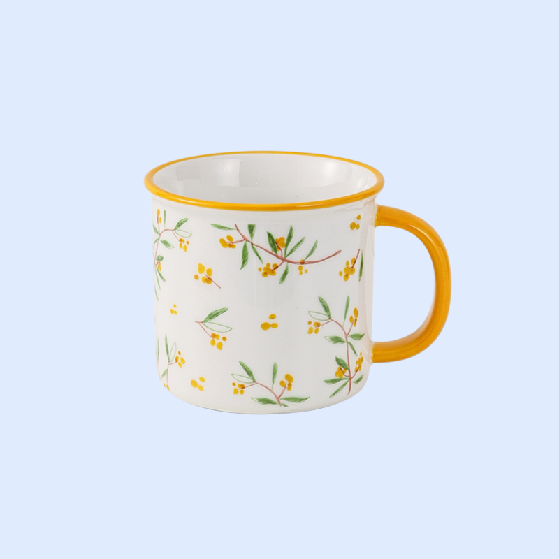 かわいい家庭用マグカップ