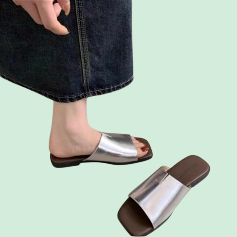 صنادل مسطحة جديدة