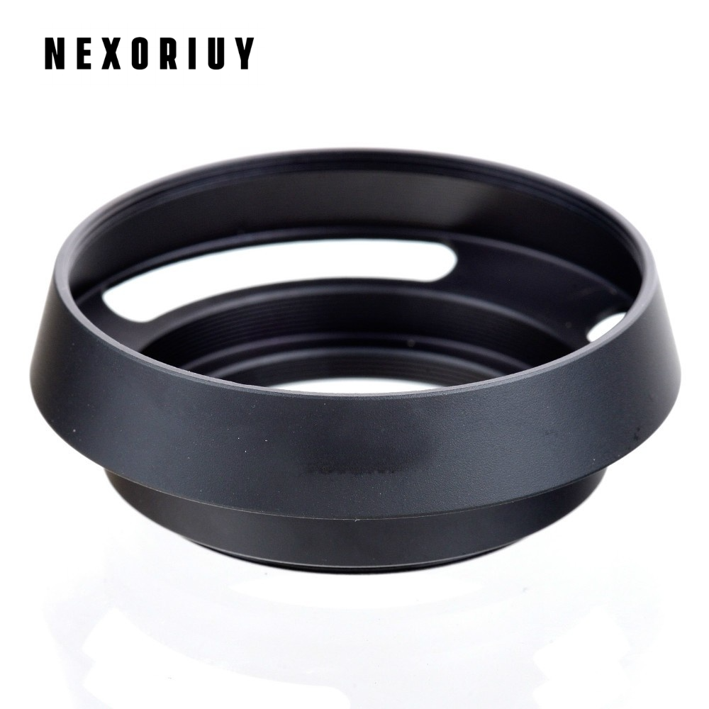 カメラに装着したレンズフード透かしマスク