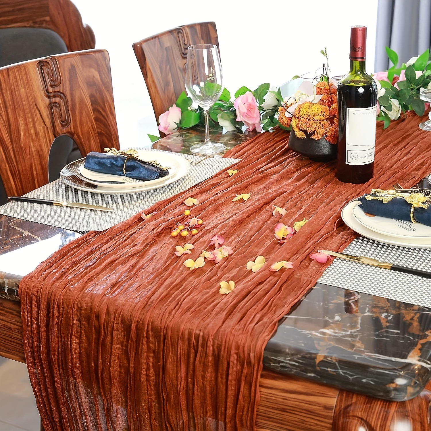 الألوان الصلبة مطوية ديكور الجدول العلم