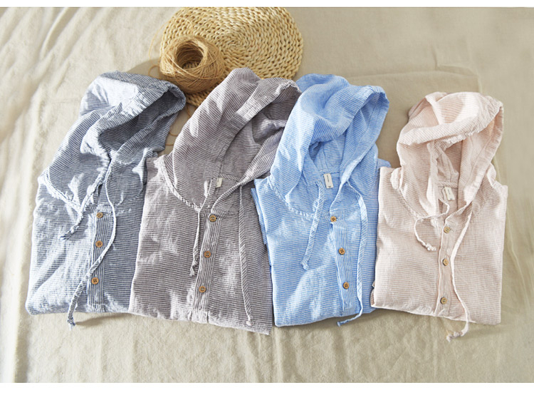 シンプル無地デザインのレディースTシャツパーカー