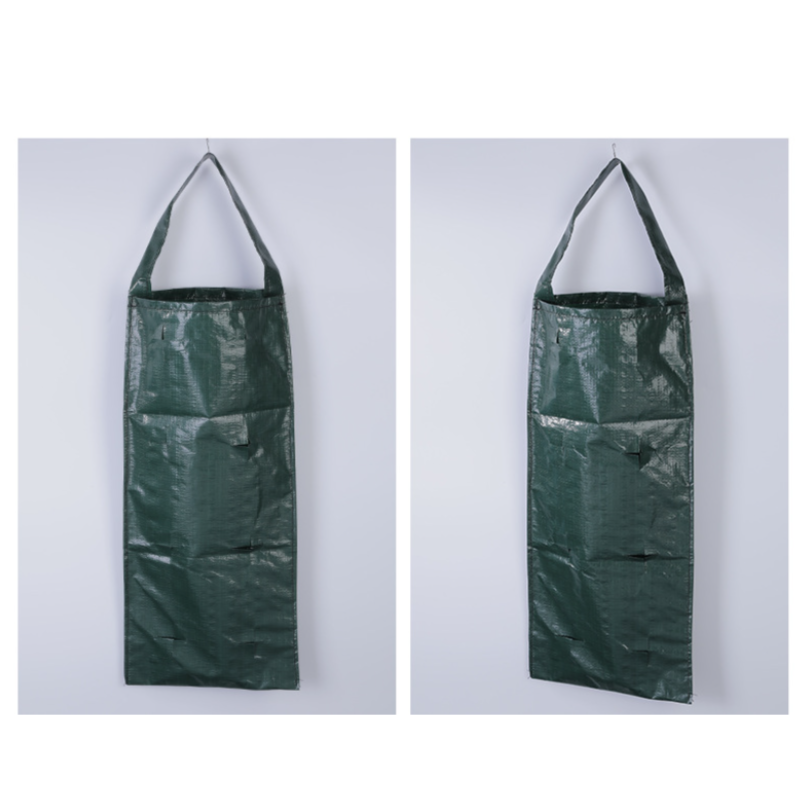 壁に取り付けられたシンプルな黒いイチゴの植栽バッグ、ファミリーバルコニーの果物と野菜のプラスチック製の植栽バッグ、折りたたみ式収納バッグ