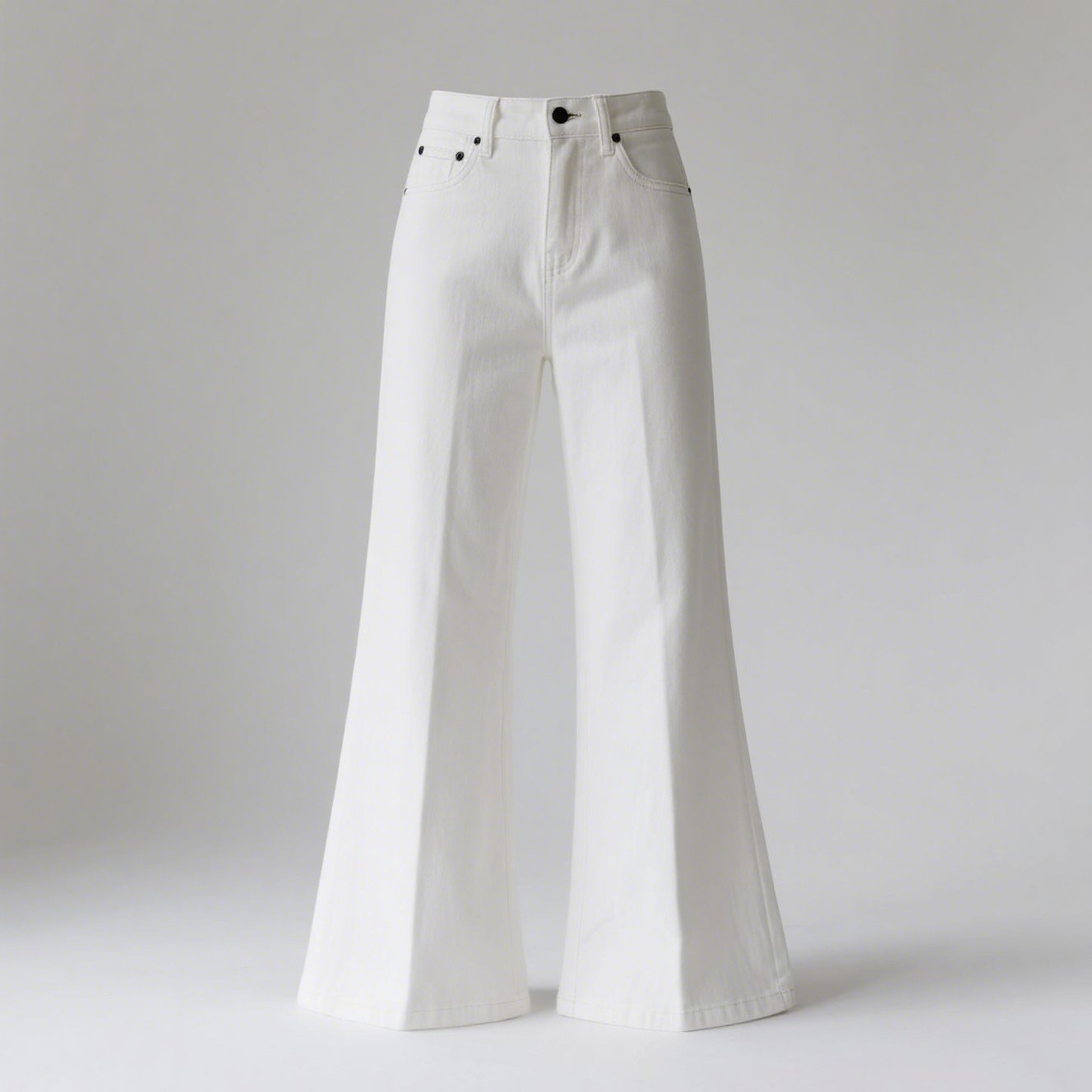 ストレッチデニムフレアパンツ