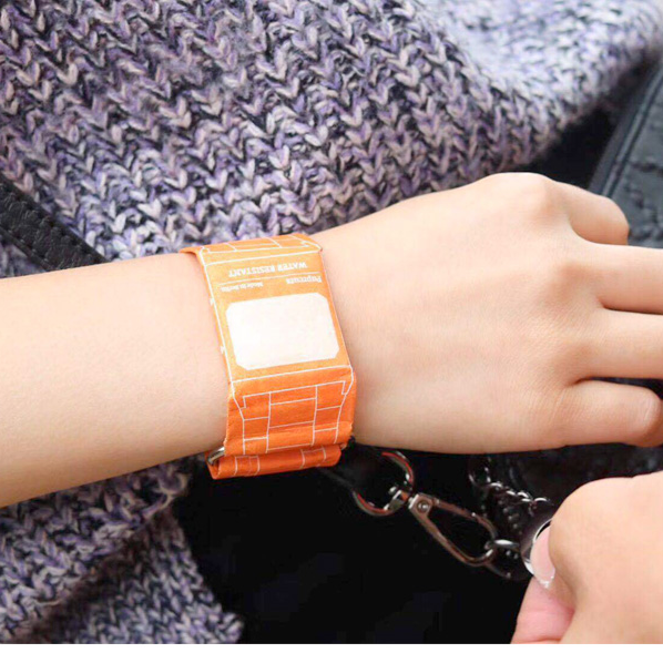 【ペーパーウォッチ】軽量 撥水加工　破れない　エコ　マグネット式　男女兼用