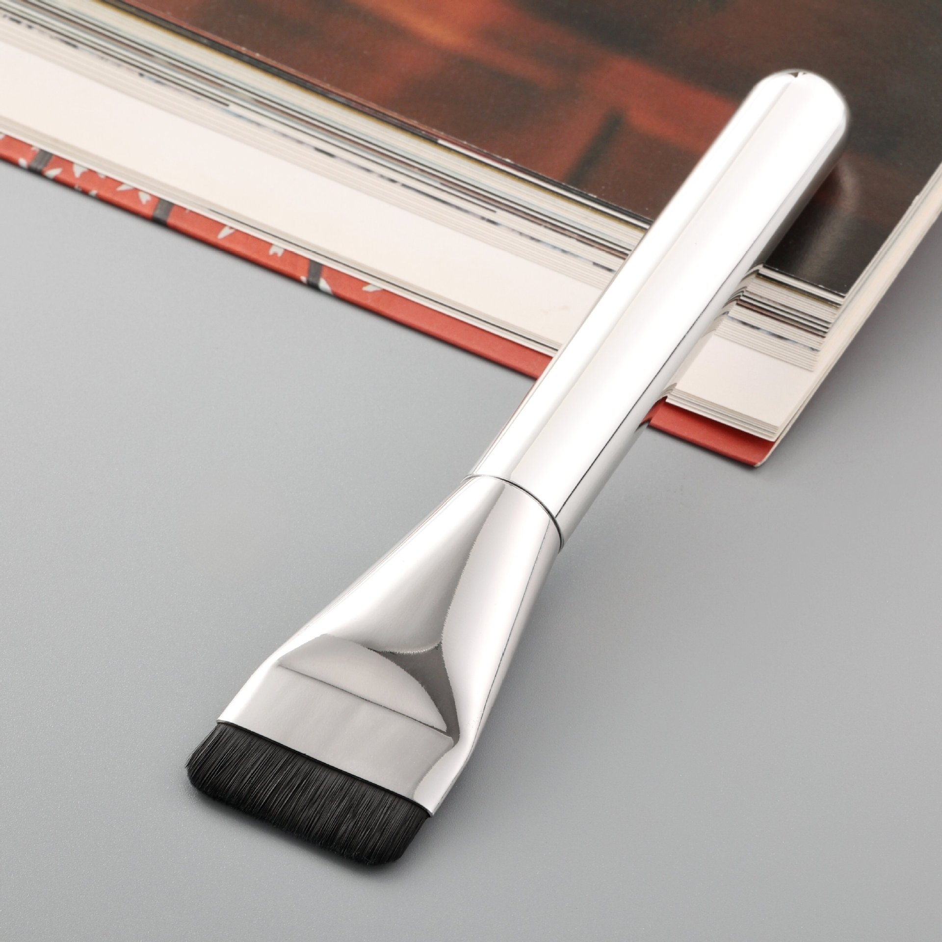 一支平頭粉底刷套裝