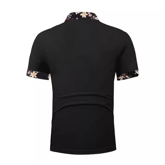 Polokošile s krátkým rukávem, květinovým límcem a potiskem knoflíků.