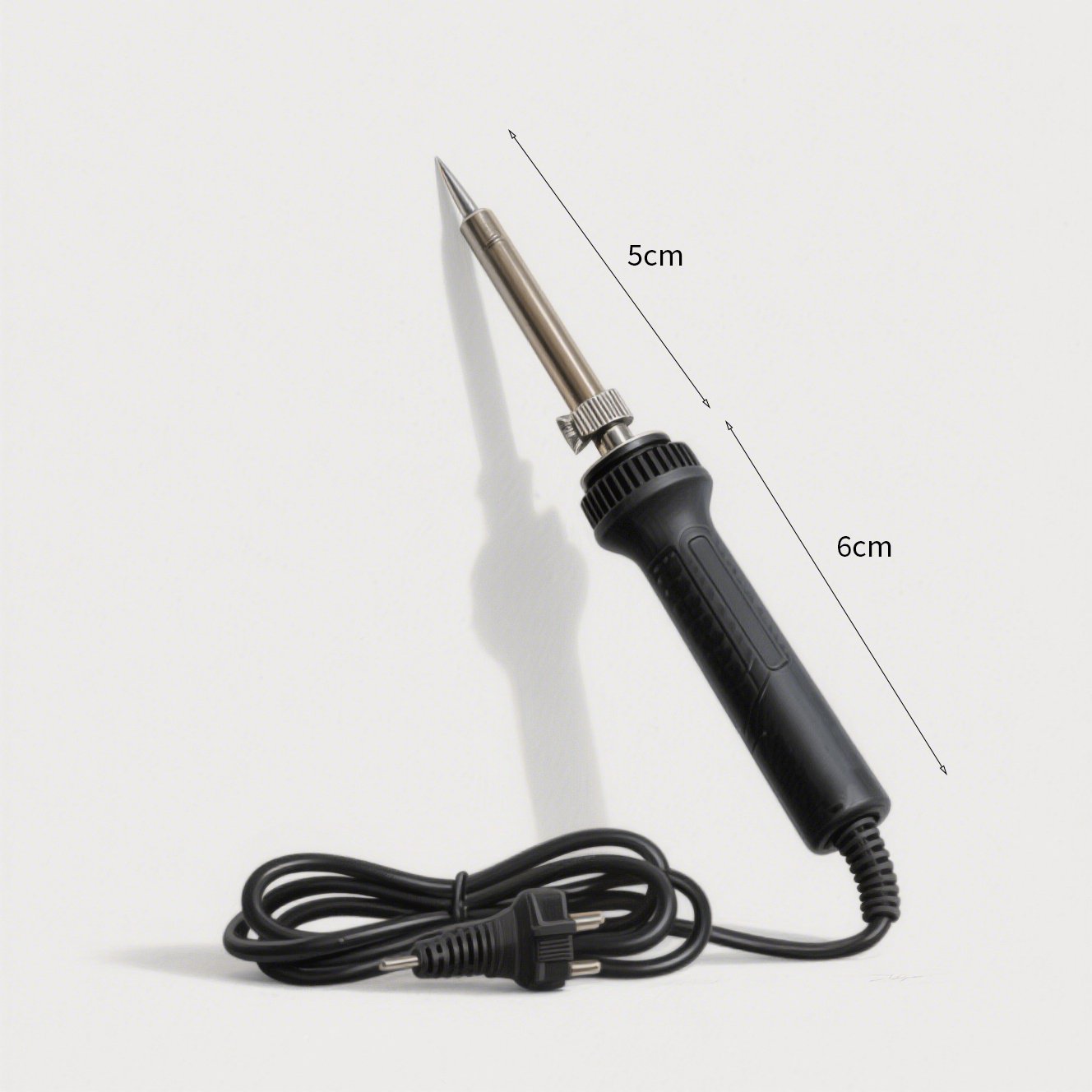 Domácí elektrické nářadí pro pájení a svařování