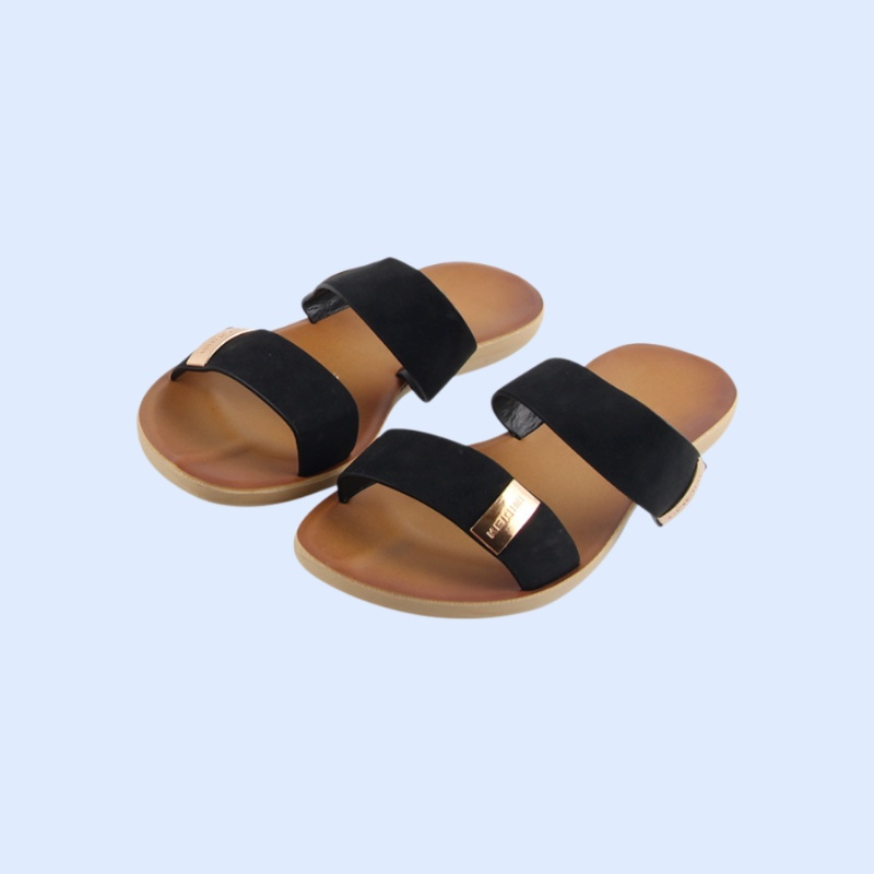 通気性のあるフラットシューズ