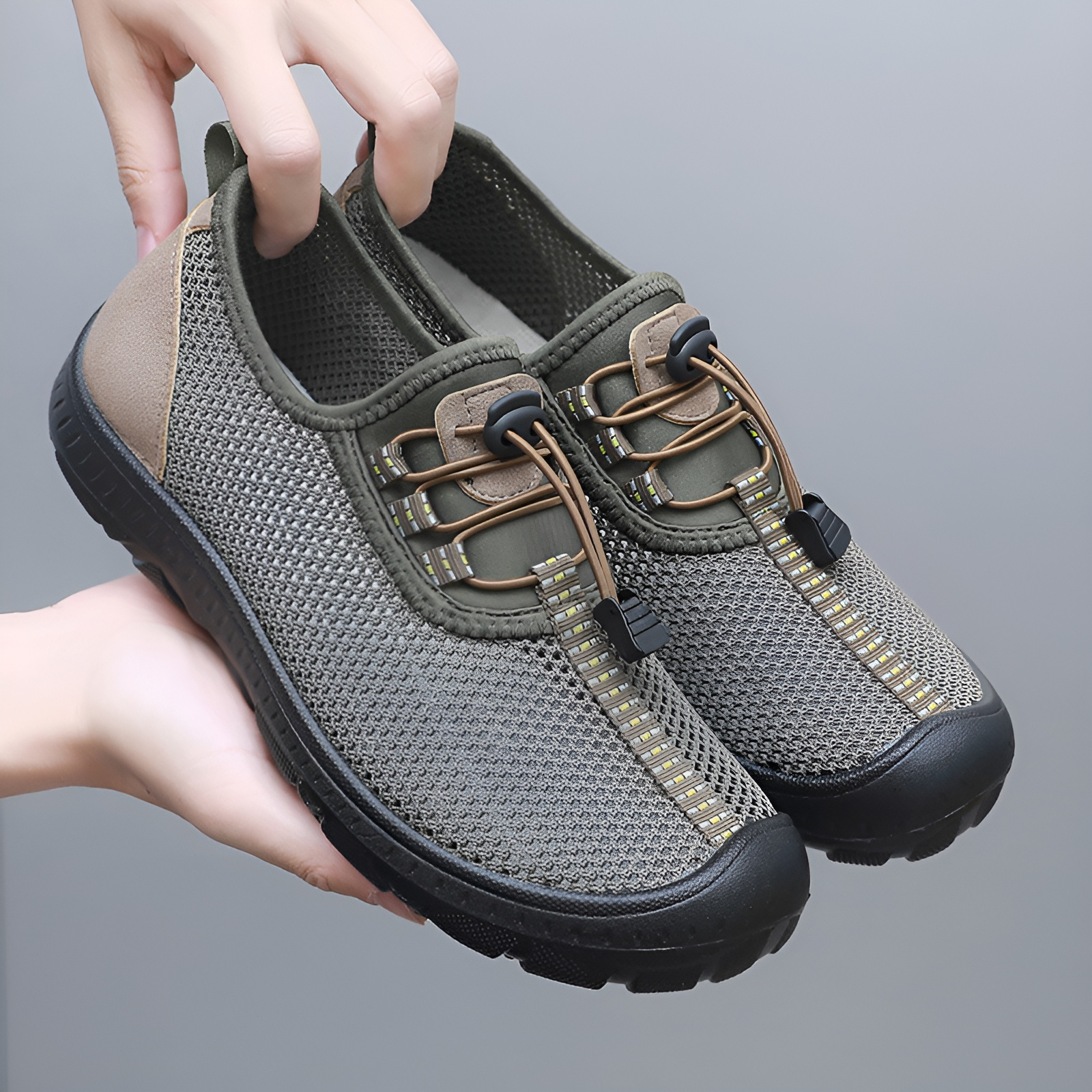 夏の古い北京布靴メンズ中空メッシュ靴通気性中年と高齢者の靴お父さんメッシュ靴ソフト底滑り止め靴カジュアルウォーキングシューズ